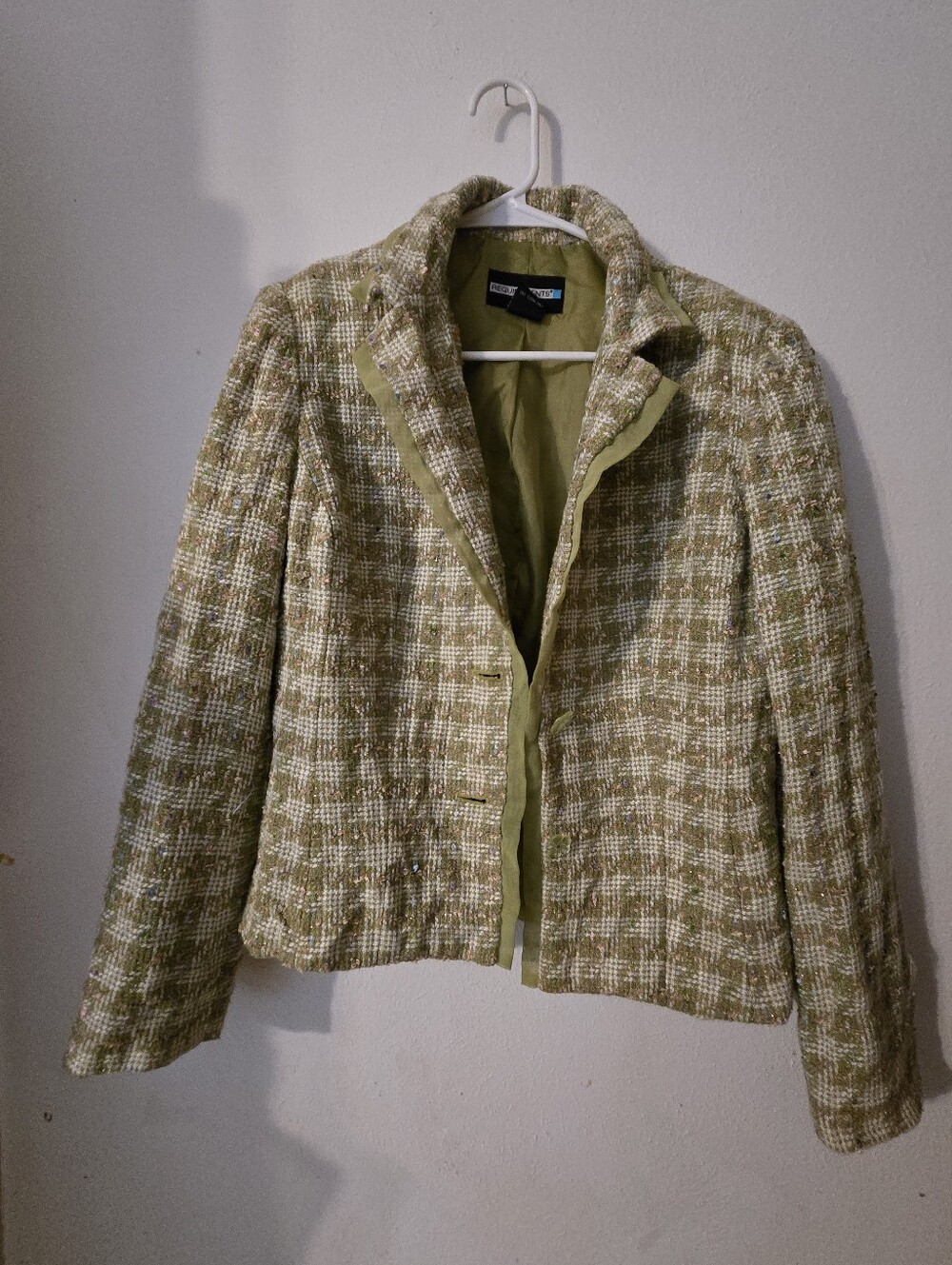 Requirements Jacket - Picture 2 of 10